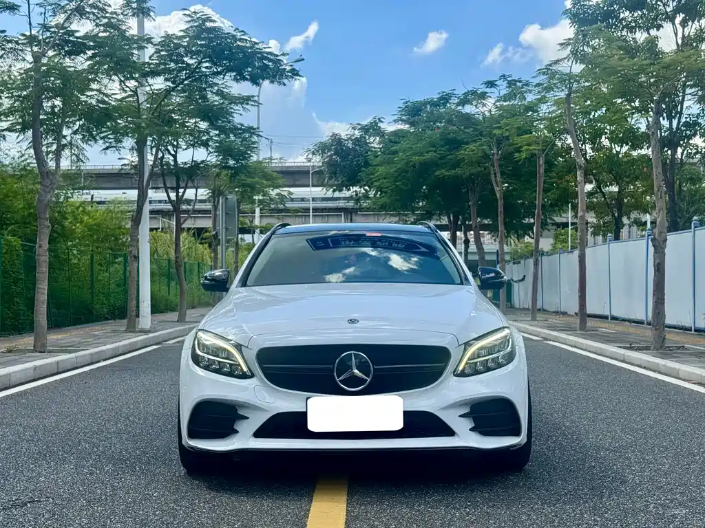 Mercedes-Benz C-Class (Import) — фото 2