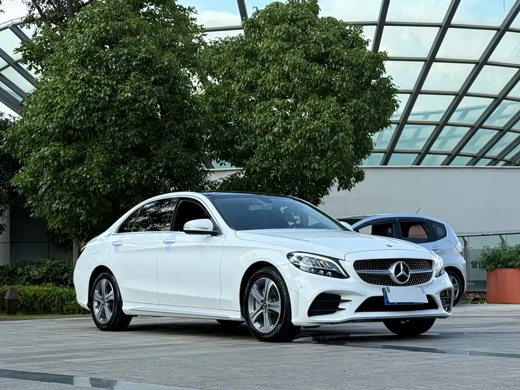 Mercedes-Benz C-Class — фото 3