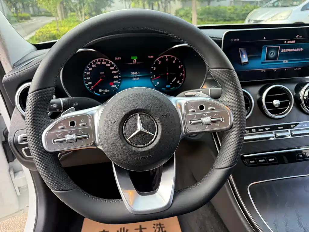 Mercedes-Benz C-Class — фото 24