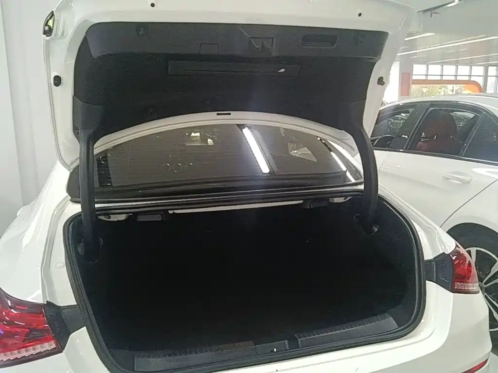 Mercedes-Benz CLA (Import) — фото 19