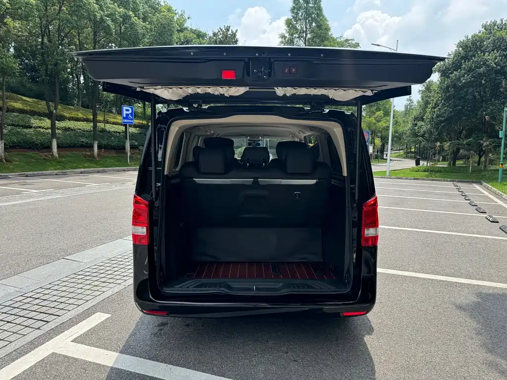 Mercedes-Benz Vito — фото 14