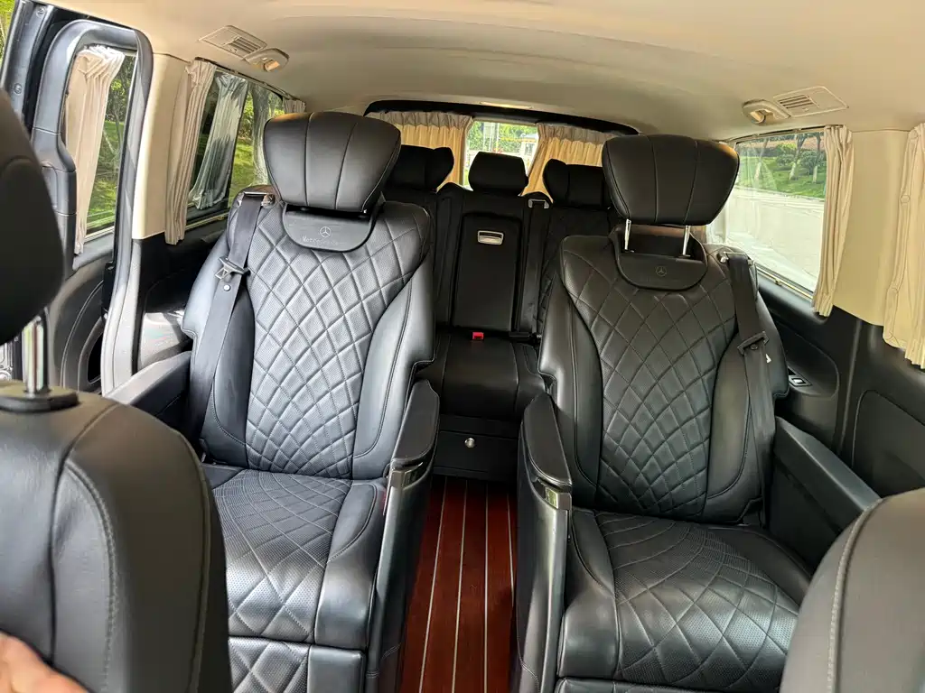 Mercedes-Benz Vito — фото 15