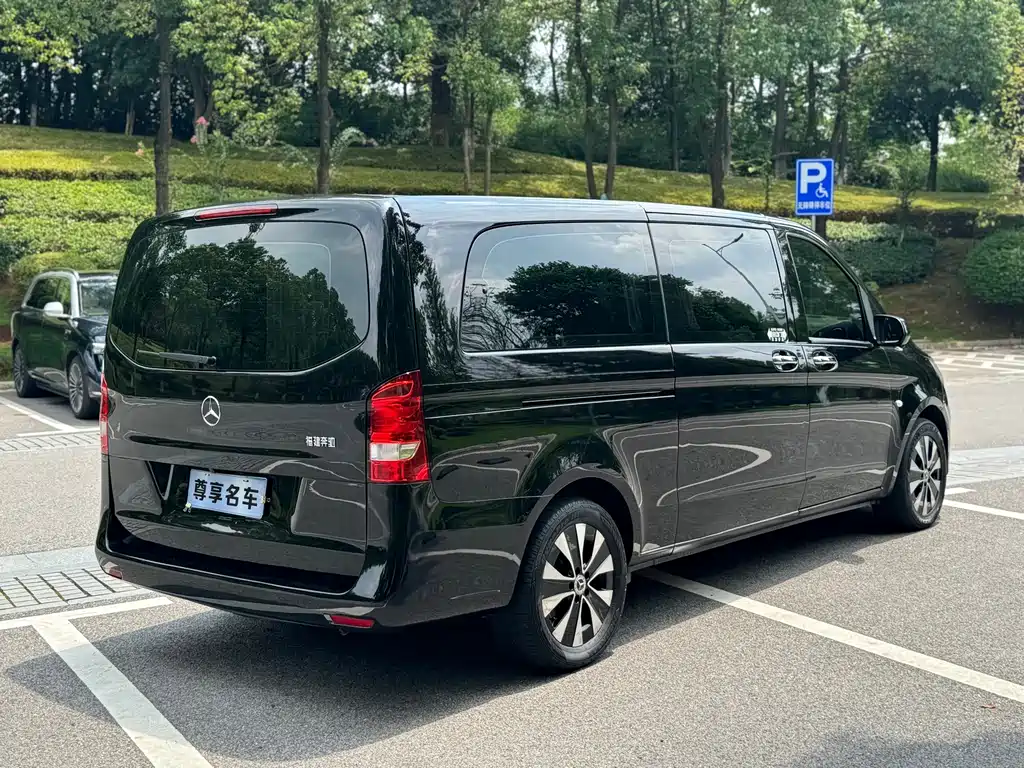 Mercedes-Benz Vito — фото 8