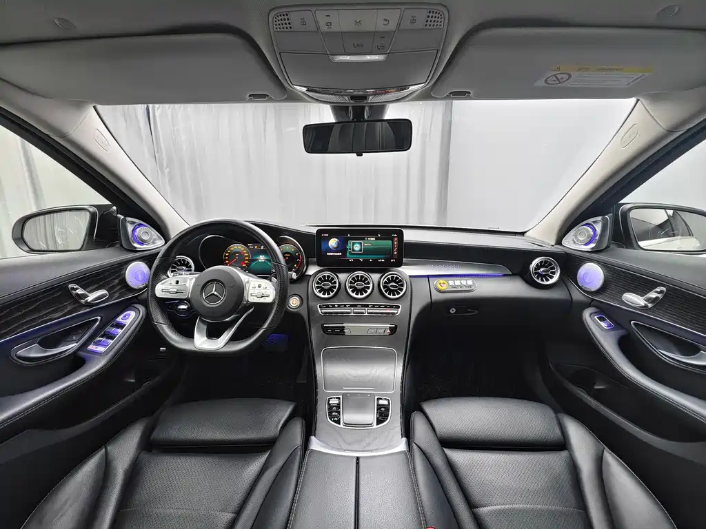 Mercedes-Benz C-Class — фото 13