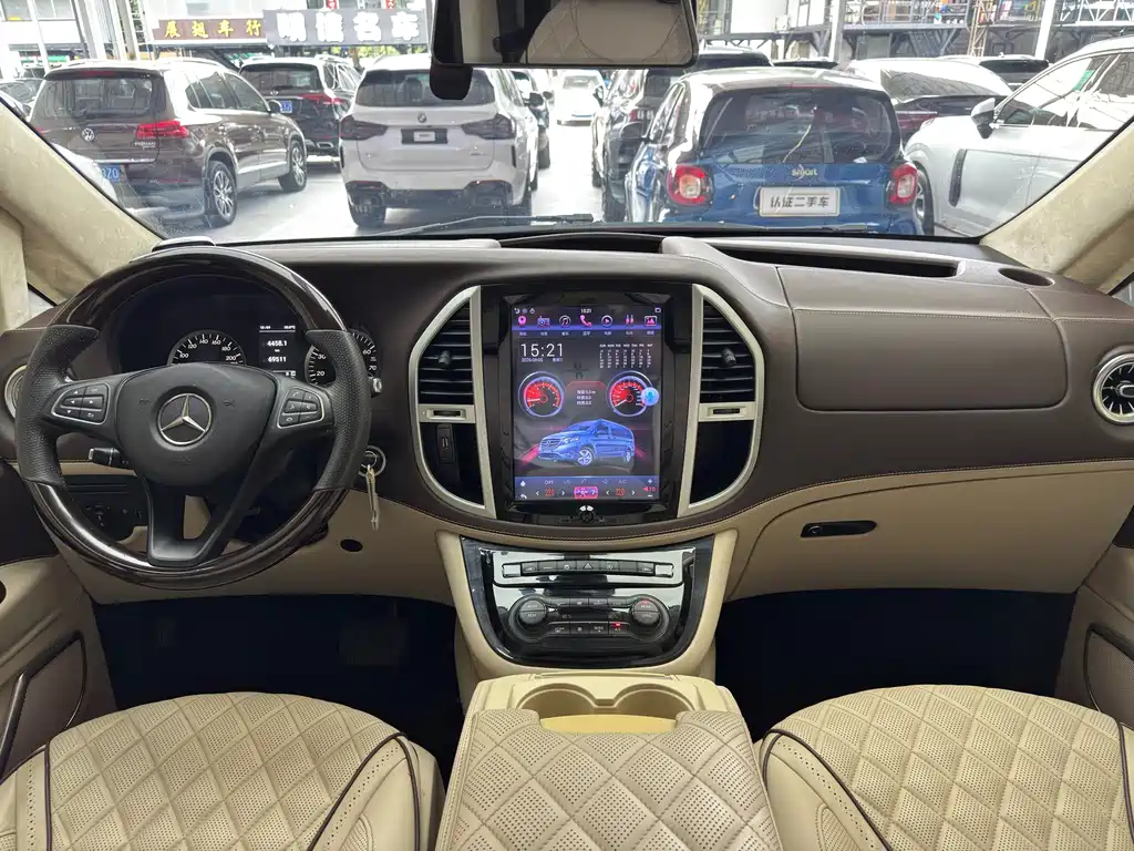 Mercedes-Benz Vito — фото 14