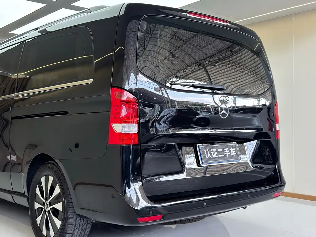 Mercedes-Benz Vito — фото 28