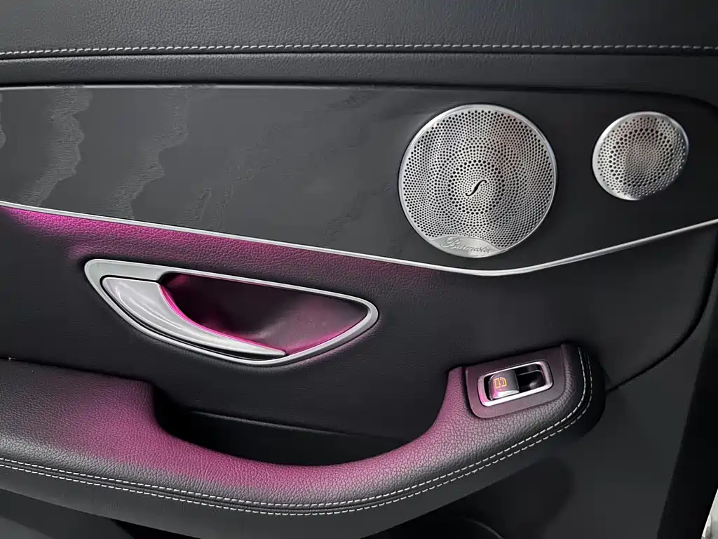 Mercedes-Benz C-Class — фото 14