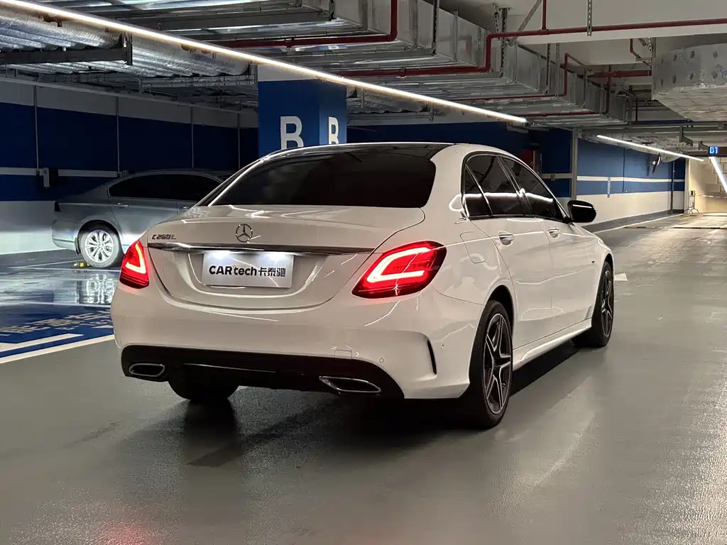 Mercedes-Benz C-Class — фото 4