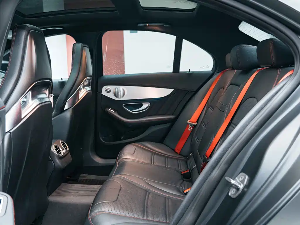 Mercedes-Benz C-Class AMG — фото 10