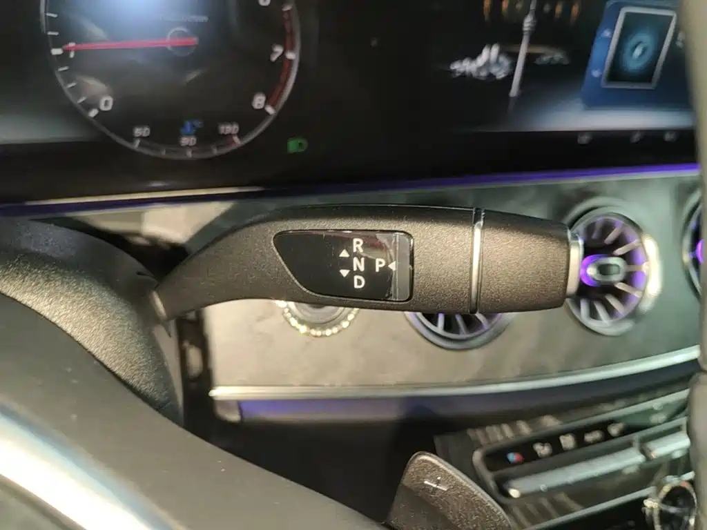 Mercedes-Benz CLS — фото 14
