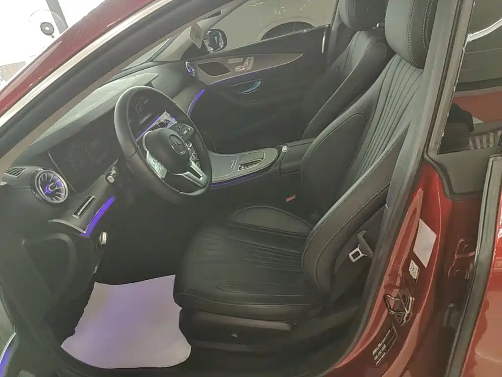 Mercedes-Benz CLS — фото 15