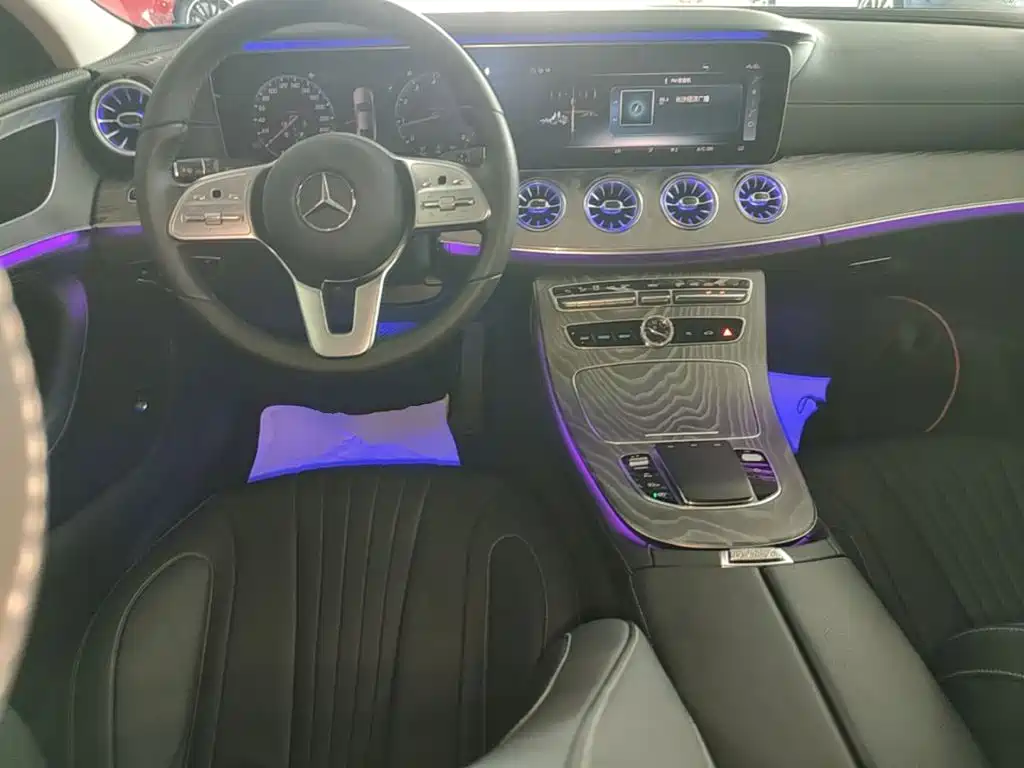 Mercedes-Benz CLS — фото 10