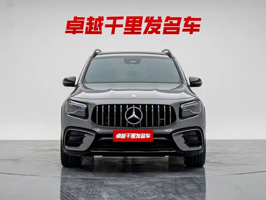 Mercedes-Benz GLB AMG — фото 5