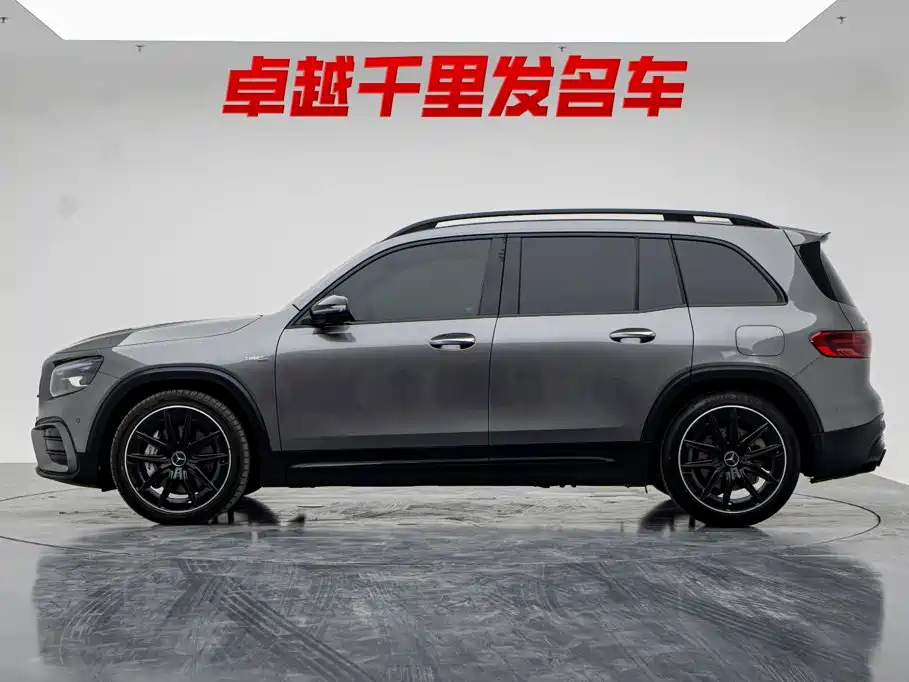 Mercedes-Benz GLB AMG — фото 7