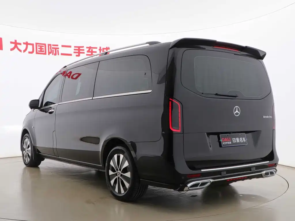 Mercedes-Benz Vito — фото 24