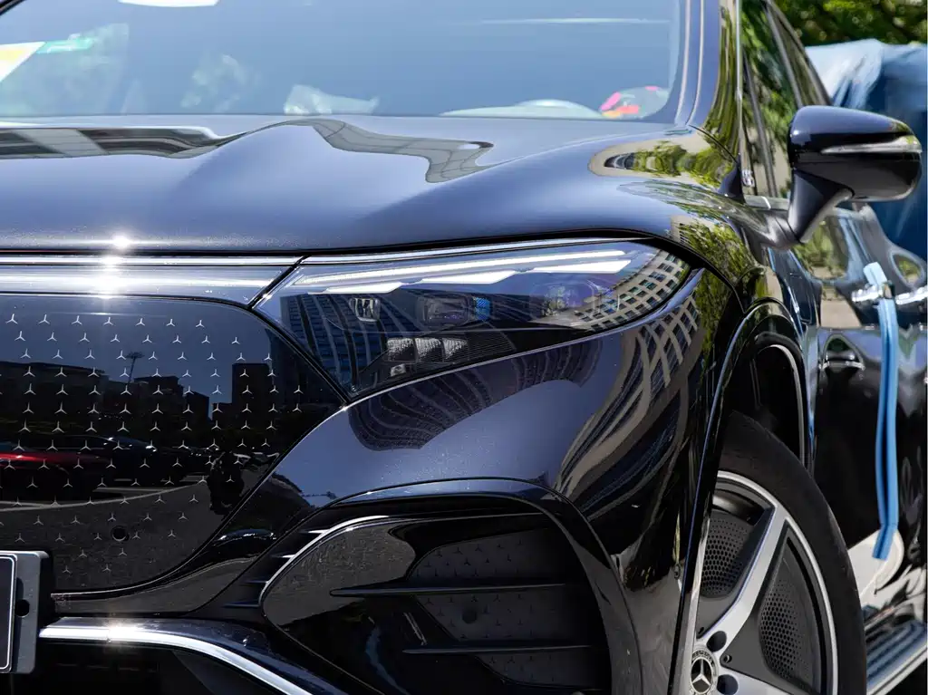 Mercedes-Benz EQS SUV — фото 7