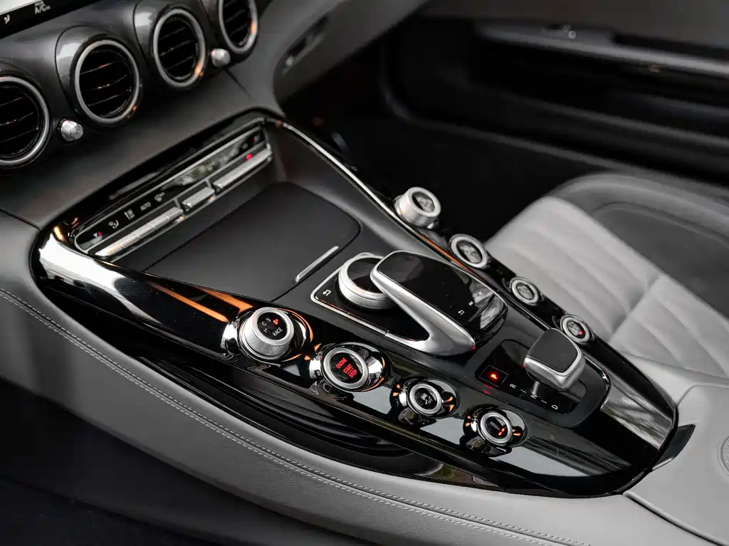 Mercedes-Benz AMG GT — фото 13