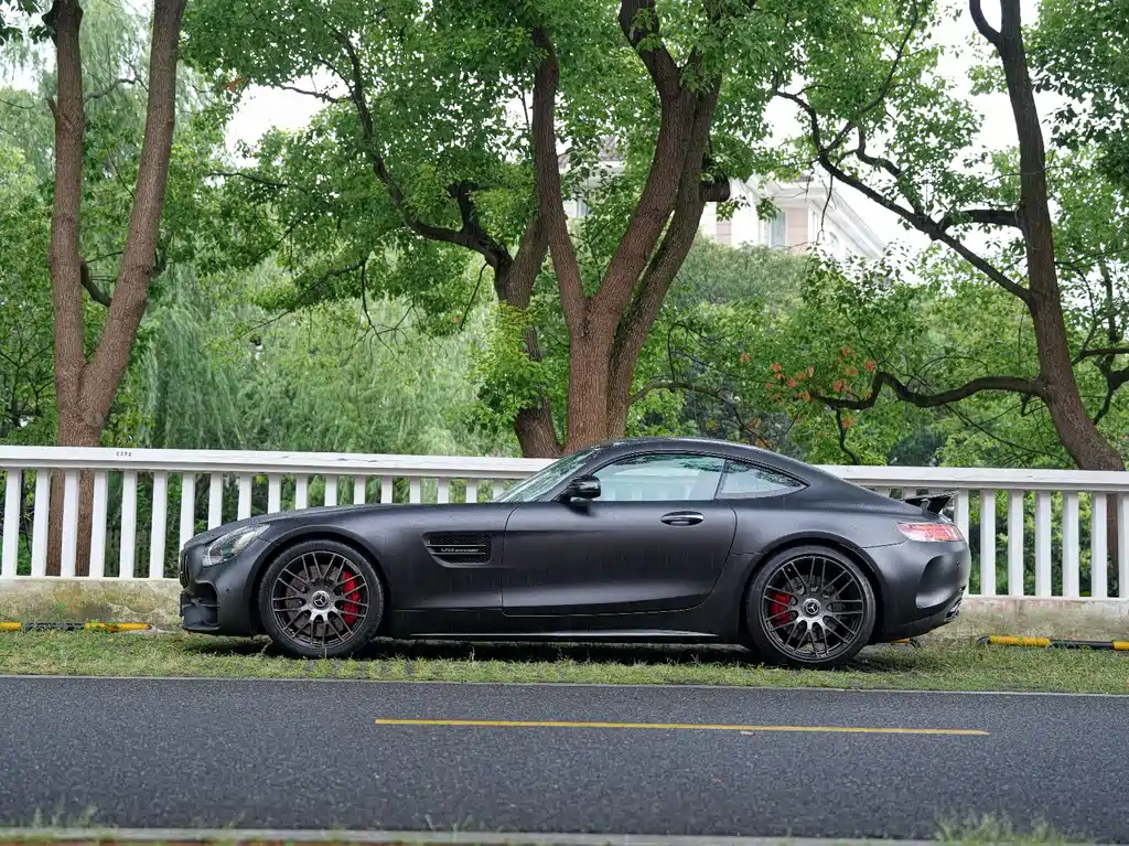 Mercedes-Benz AMG GT — фото 10