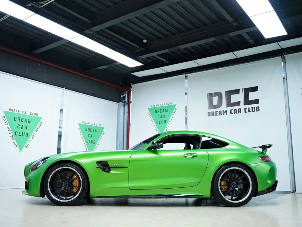 Mercedes-Benz AMG GT — фото 17