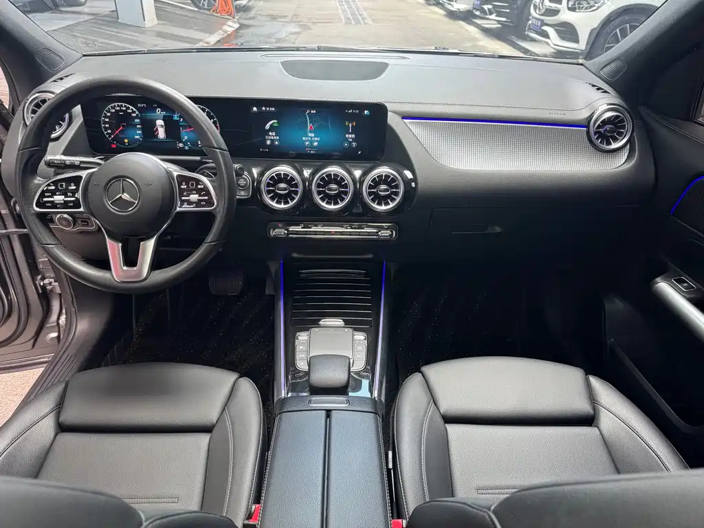 Mercedes-Benz GLA — фото 13