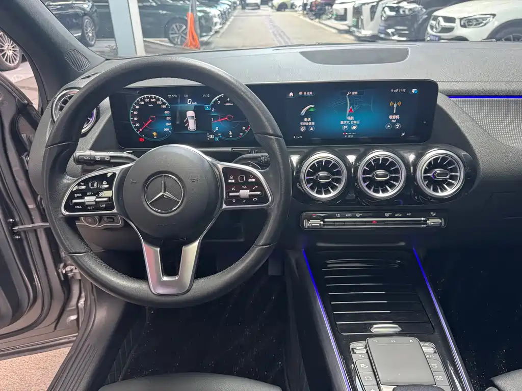 Mercedes-Benz GLA — фото 14