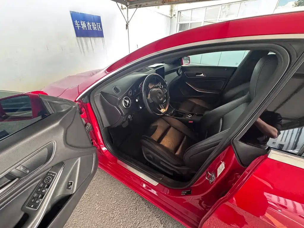 Mercedes-Benz CLA (Import) — фото 2