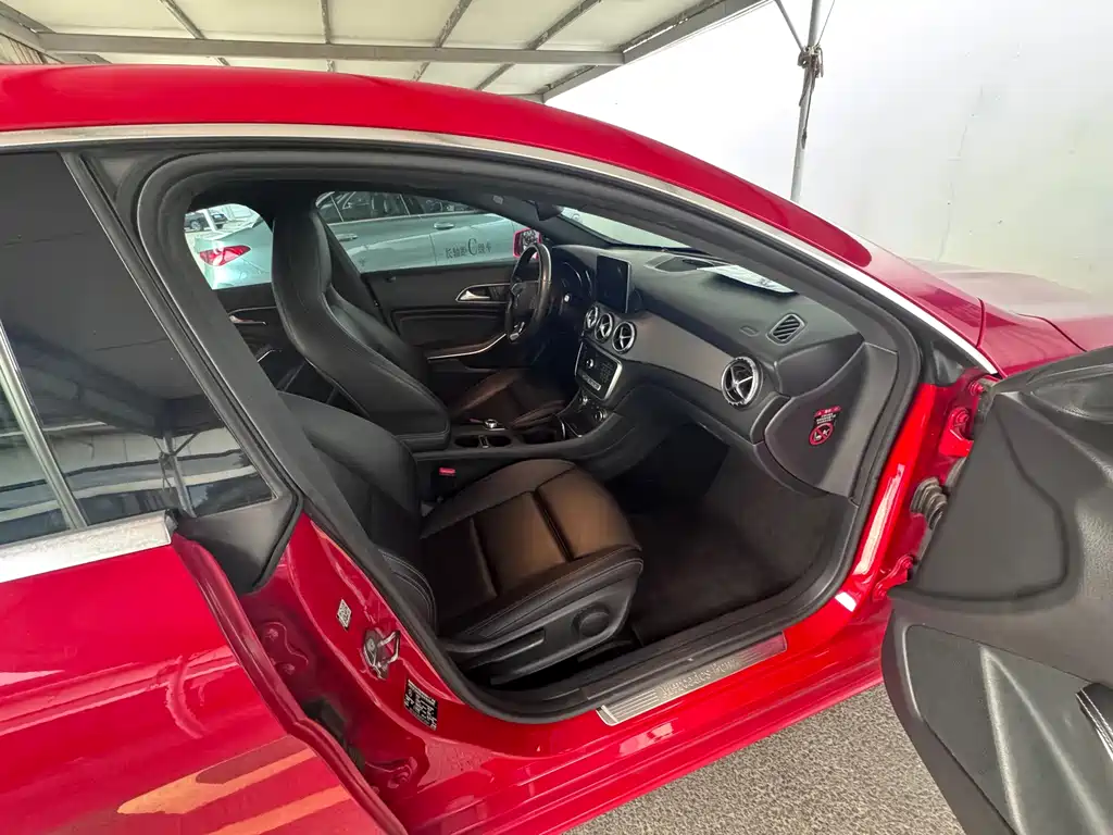 Mercedes-Benz CLA (Import) — фото 11