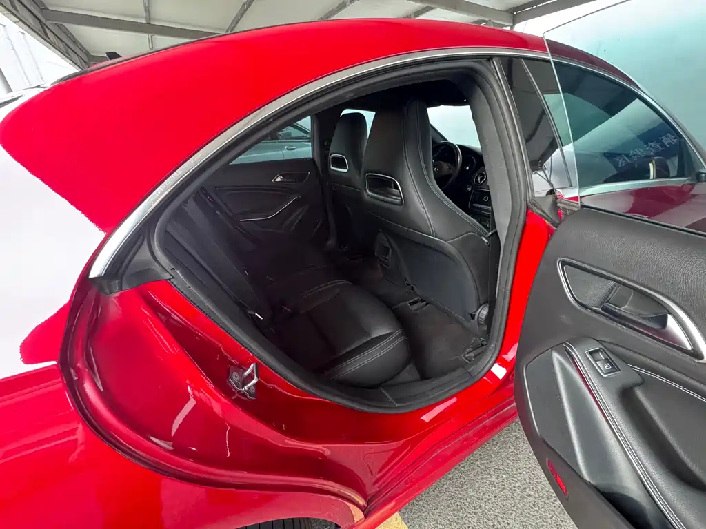 Mercedes-Benz CLA (Import) — фото 10
