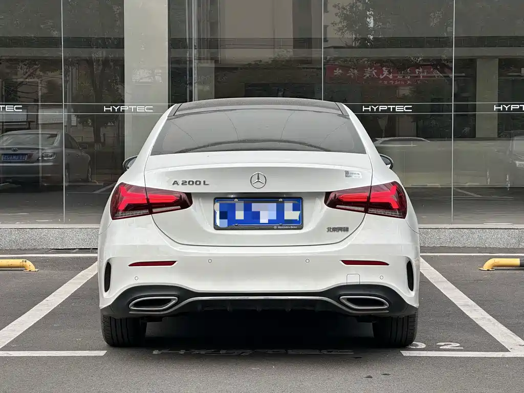 Mercedes-Benz A-Class — фото 8