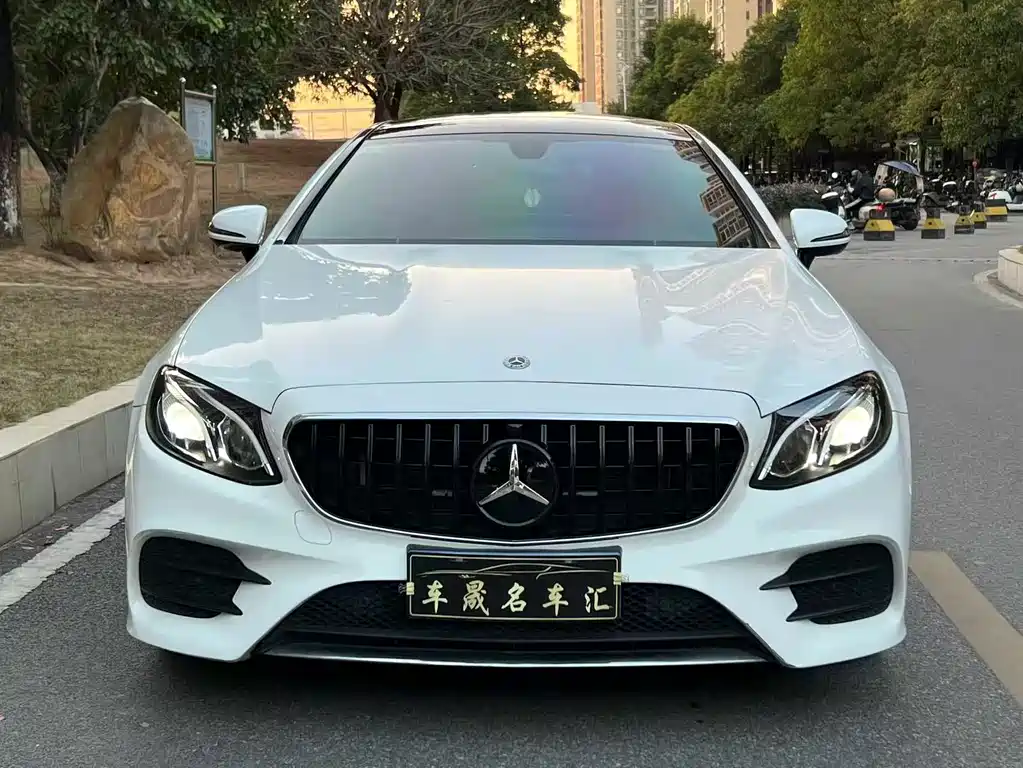 Mercedes-Benz E-Class (Import) — фото 3