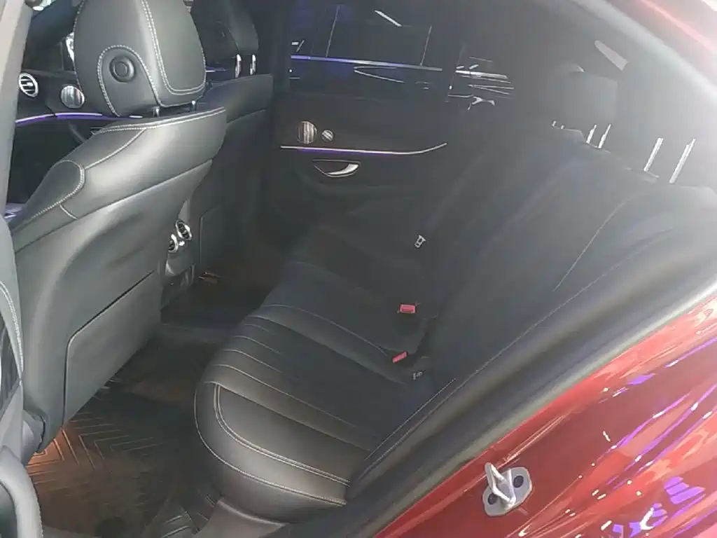 Mercedes-Benz E-Class (Import) — фото 17