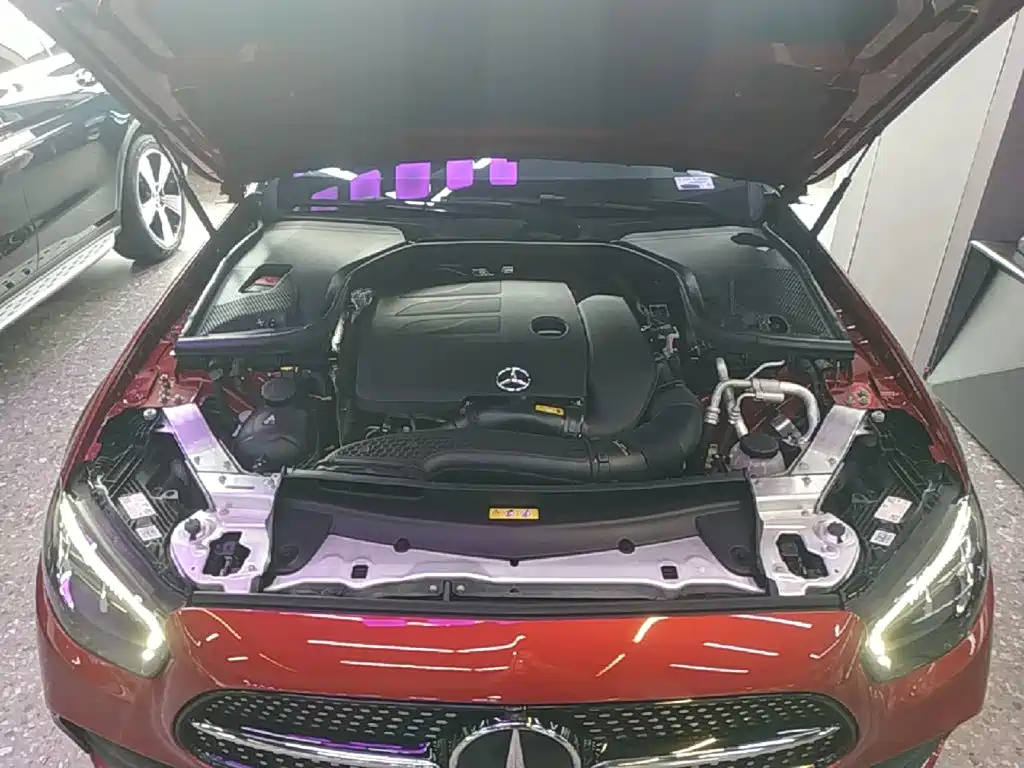 Mercedes-Benz E-Class (Import) — фото 20