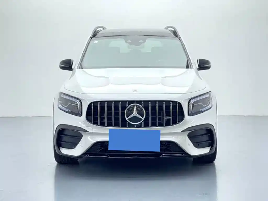 Mercedes-Benz GLB AMG — фото 2