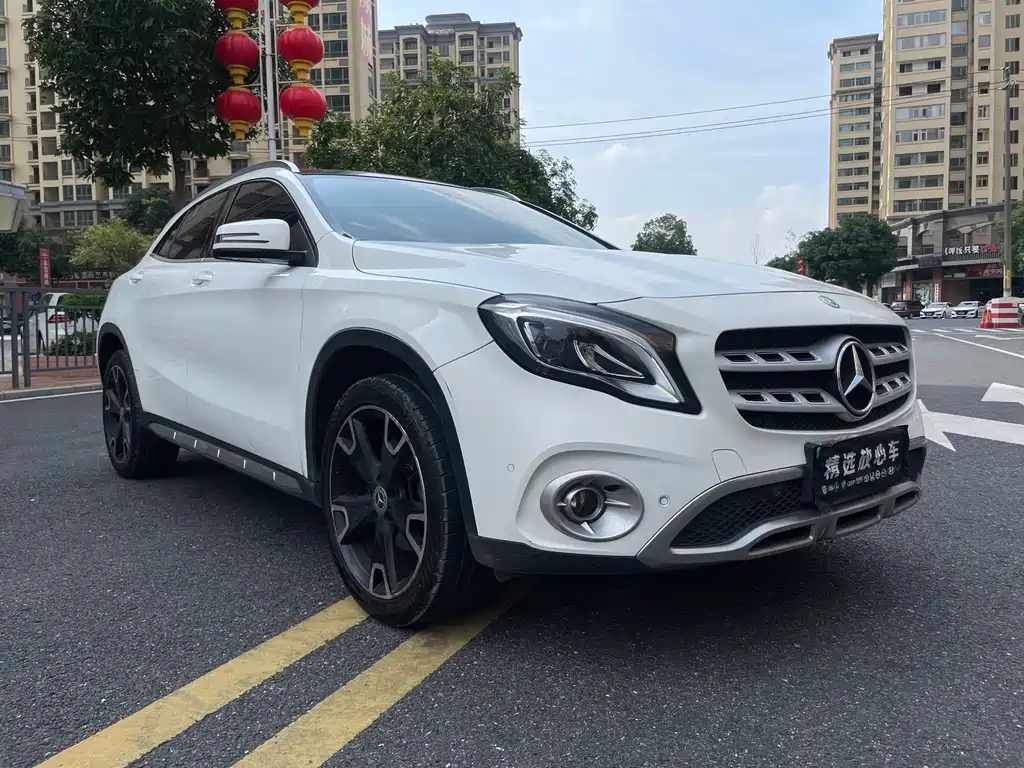 Mercedes-Benz GLA — фото 3