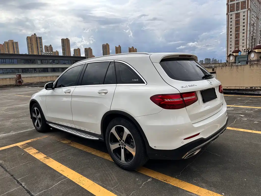 Mercedes-Benz GLC — фото 9
