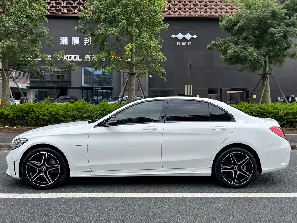 Mercedes-Benz C-Class — фото 3