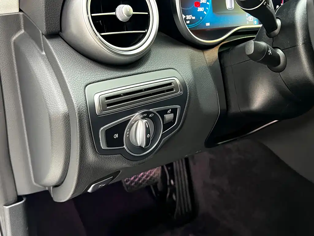 Mercedes-Benz C-Class (Import) — фото 18