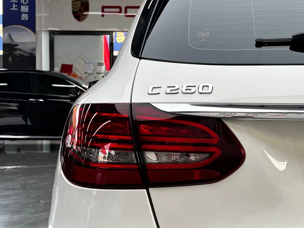 Mercedes-Benz C-Class (Import) — фото 10