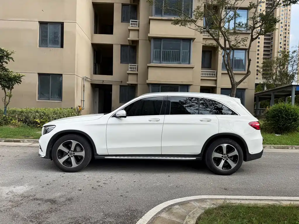 Mercedes-Benz GLC — фото 4