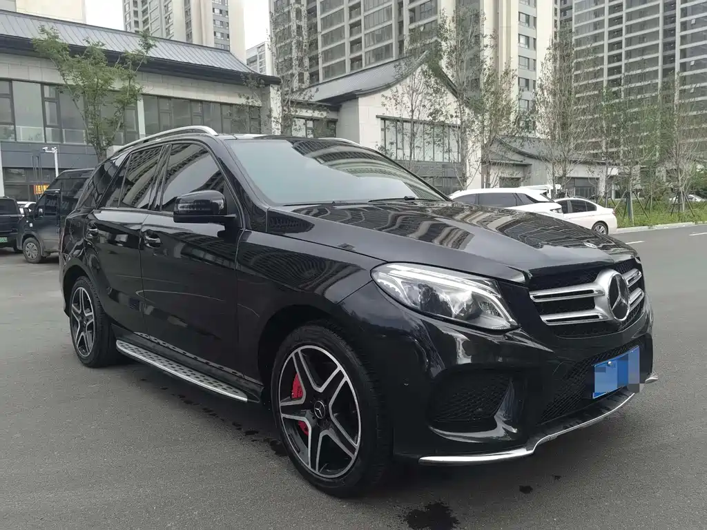 Mercedes-Benz GLE AMG — фото 3