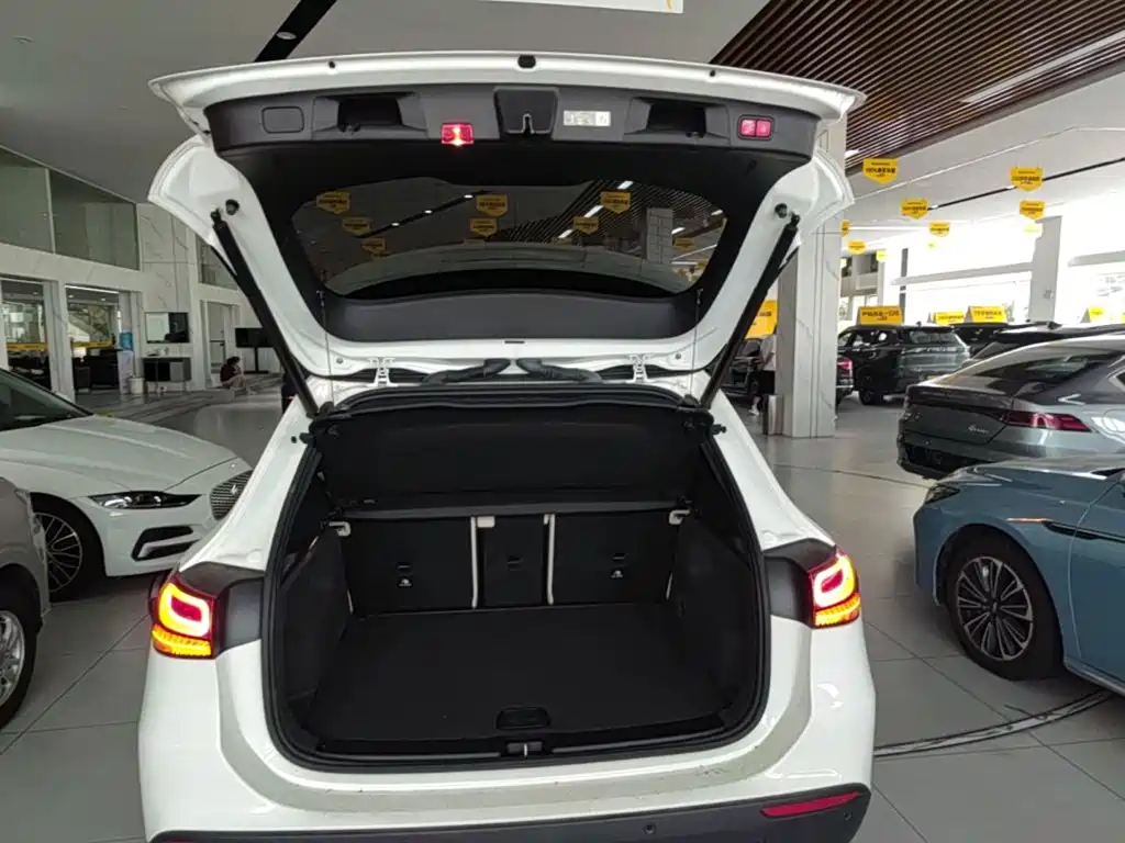 Mercedes-Benz GLA — фото 19
