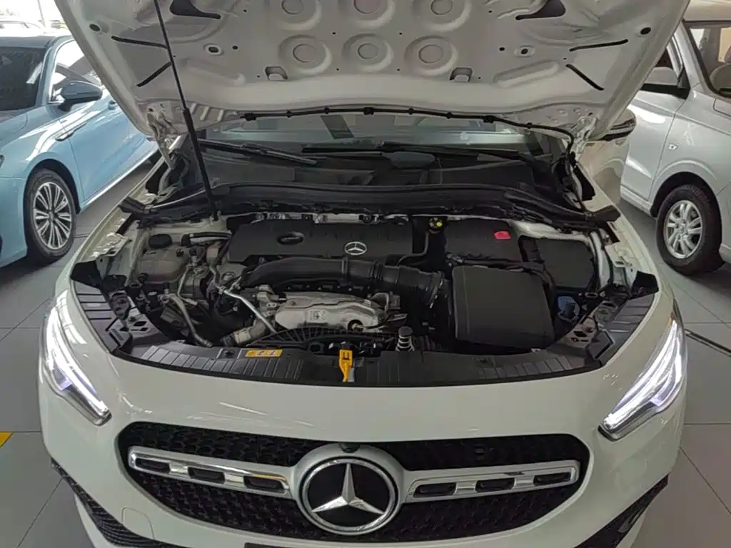 Mercedes-Benz GLA — фото 20