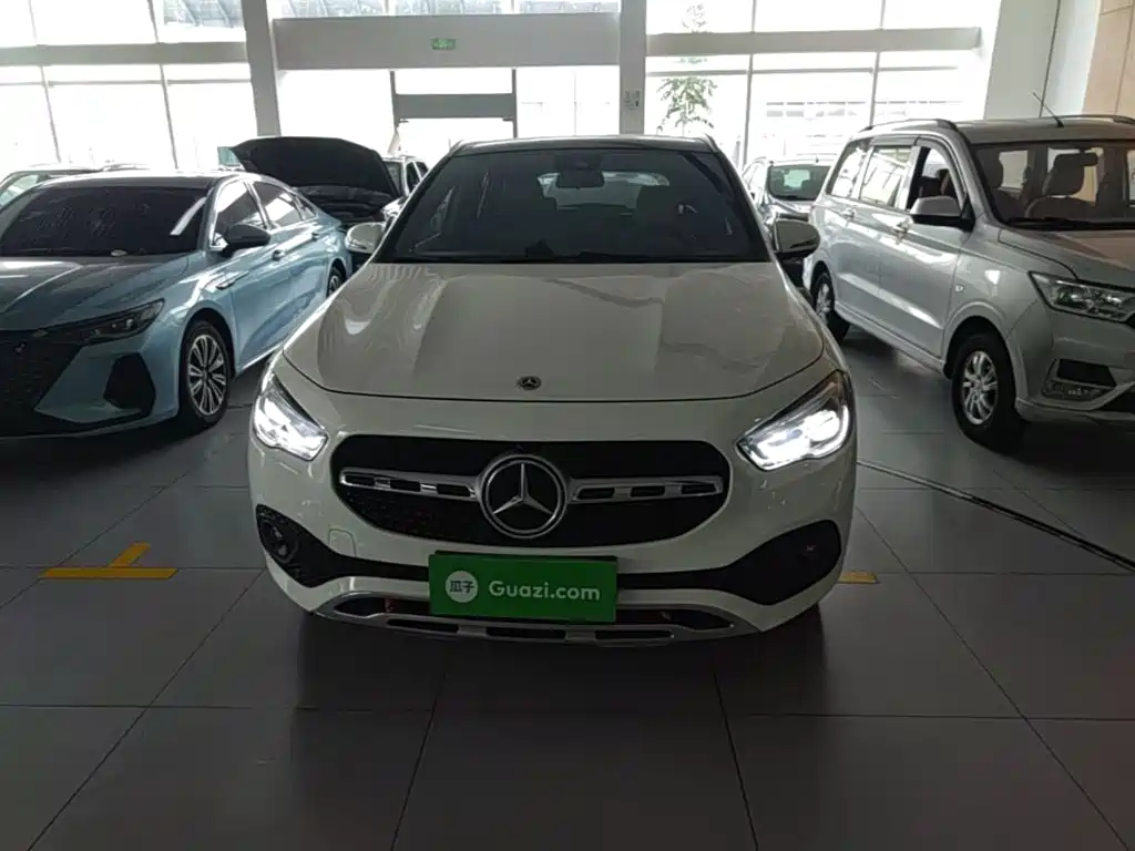 Mercedes-Benz GLA — фото 3