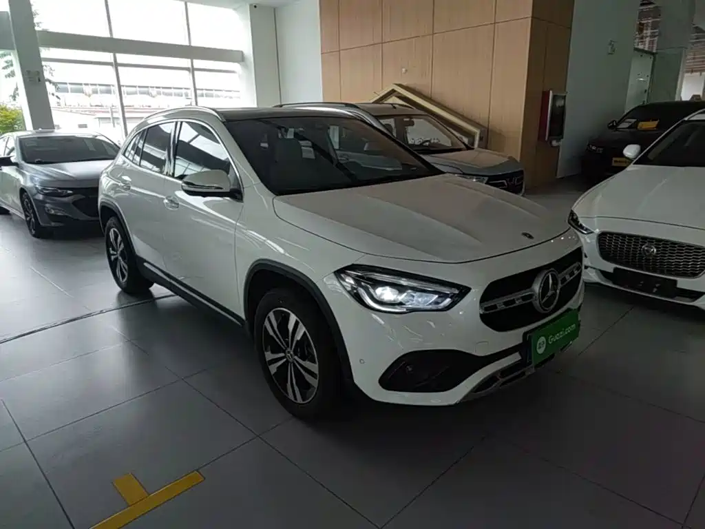 Mercedes-Benz GLA — фото 4