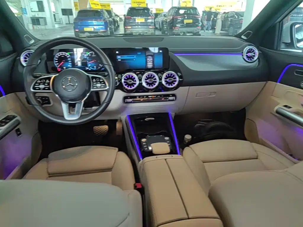 Mercedes-Benz GLA — фото 10