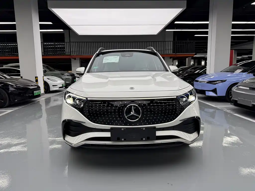 Mercedes-Benz EQB — фото 2