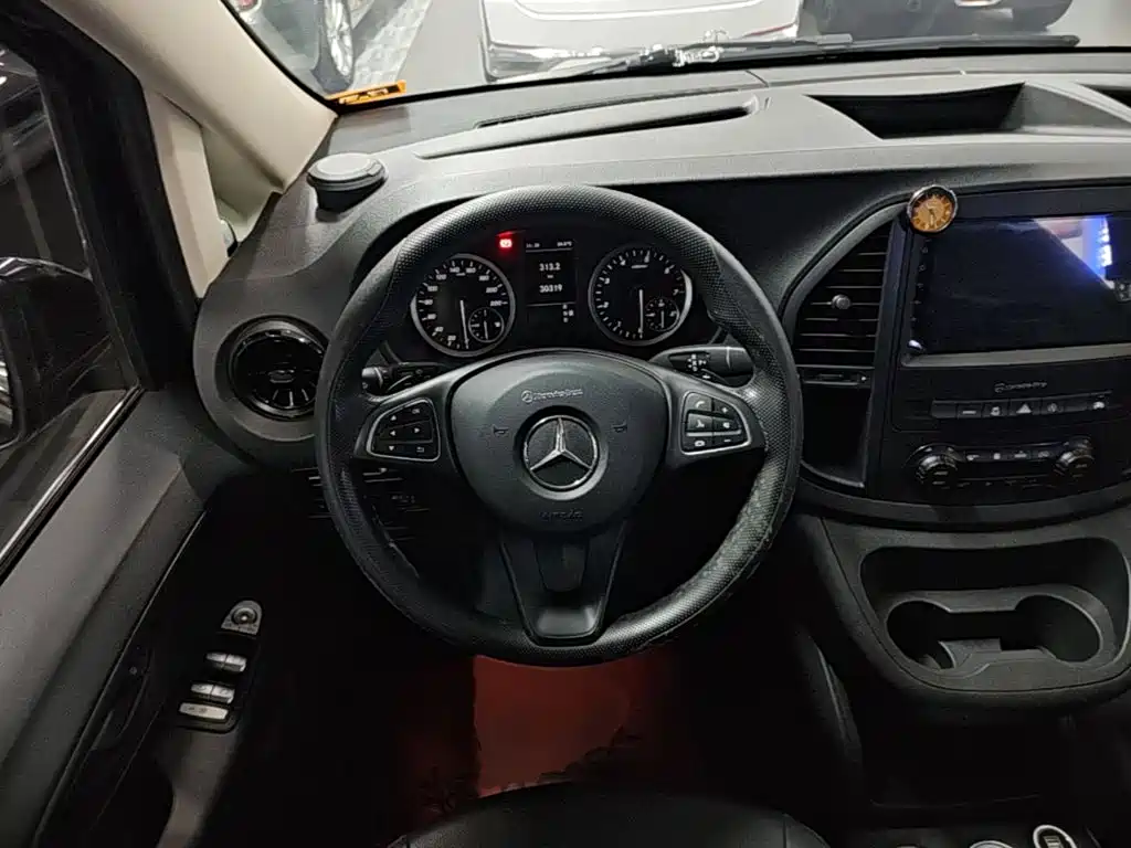 Mercedes-Benz Vito — фото 11