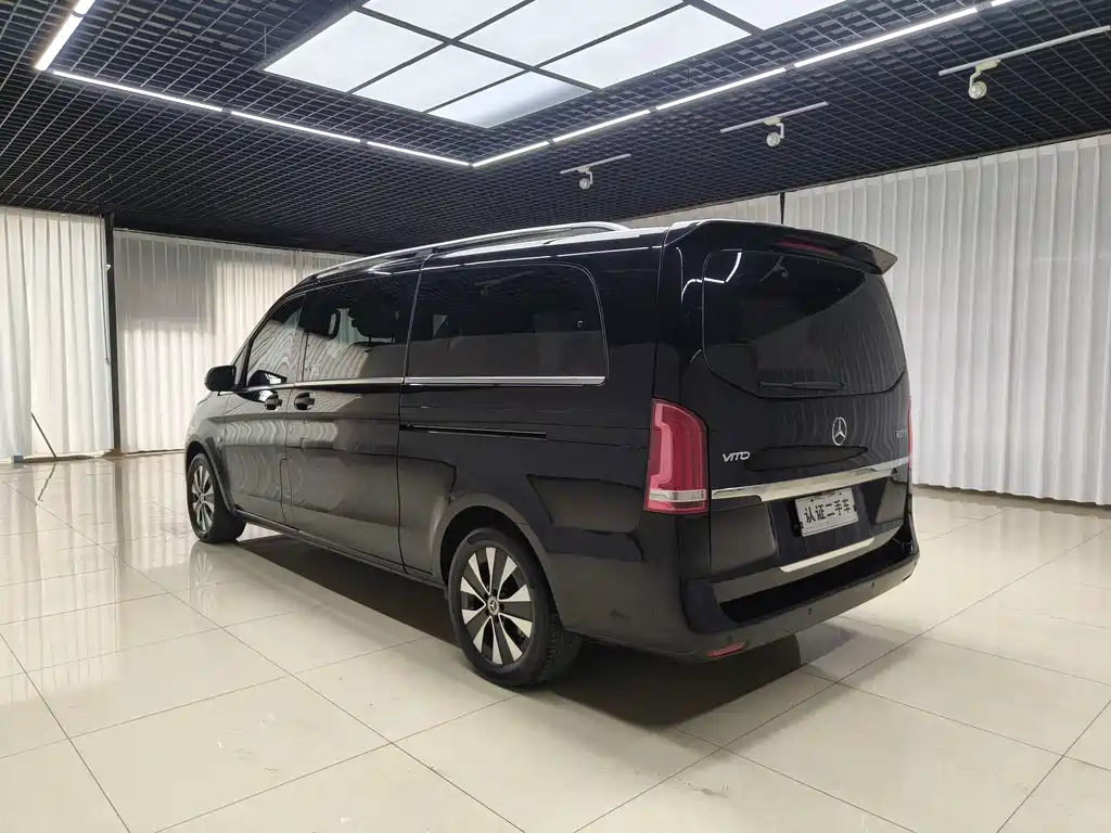 Mercedes-Benz Vito — фото 7
