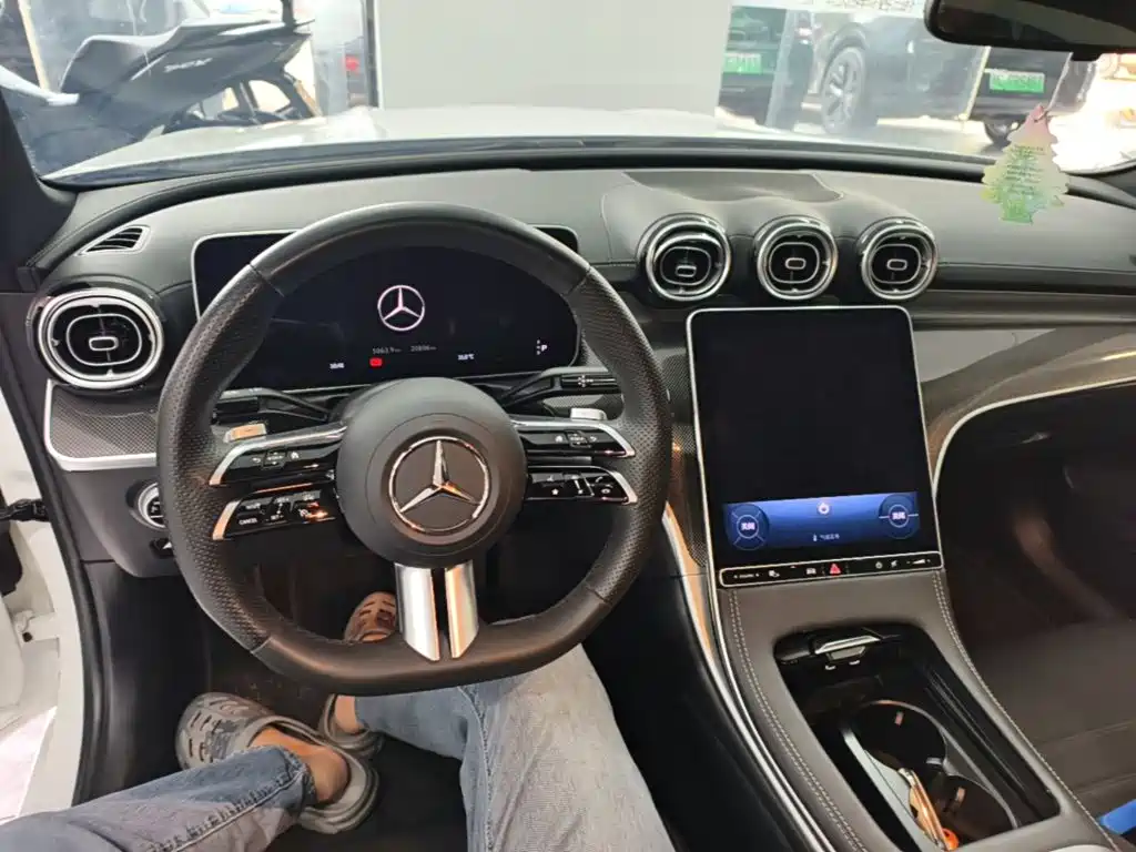 Mercedes-Benz C-Class — фото 13