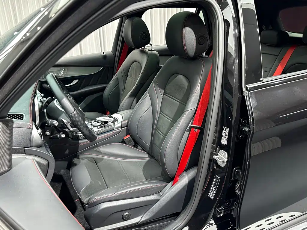 Mercedes-Benz GLC AMG — фото 14